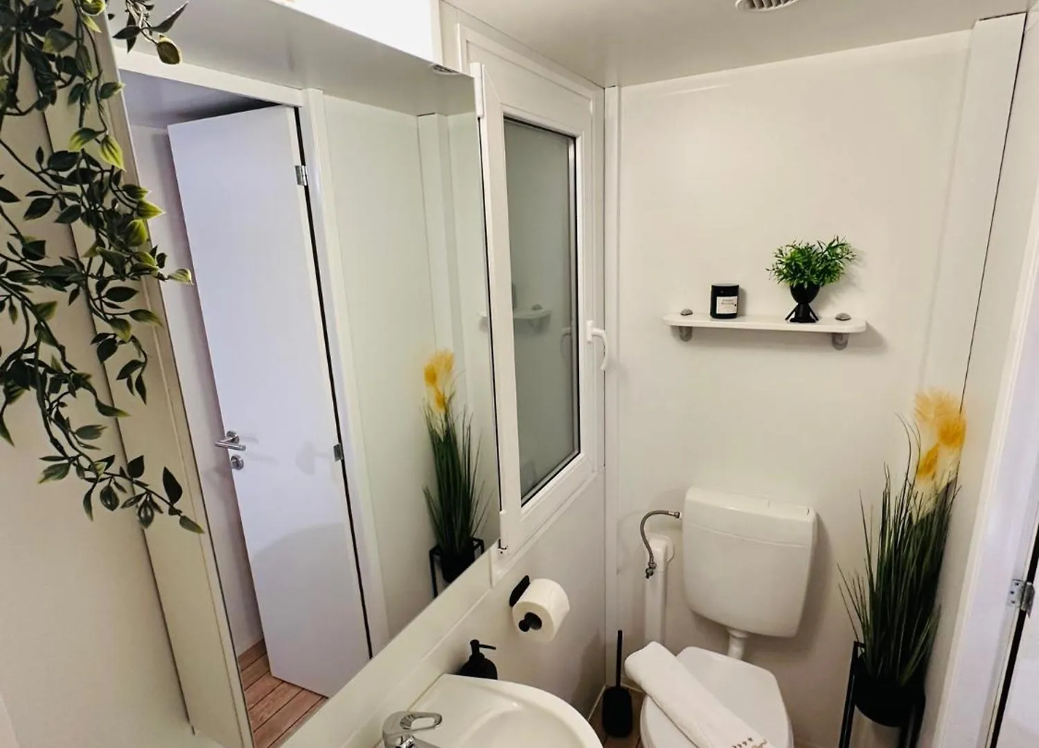 Summertime By Pearl Of The Biograd Biograd Na Moru Camping